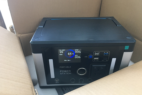 700W bärbar utomhuskraftverk Perfekt logistikförpackning